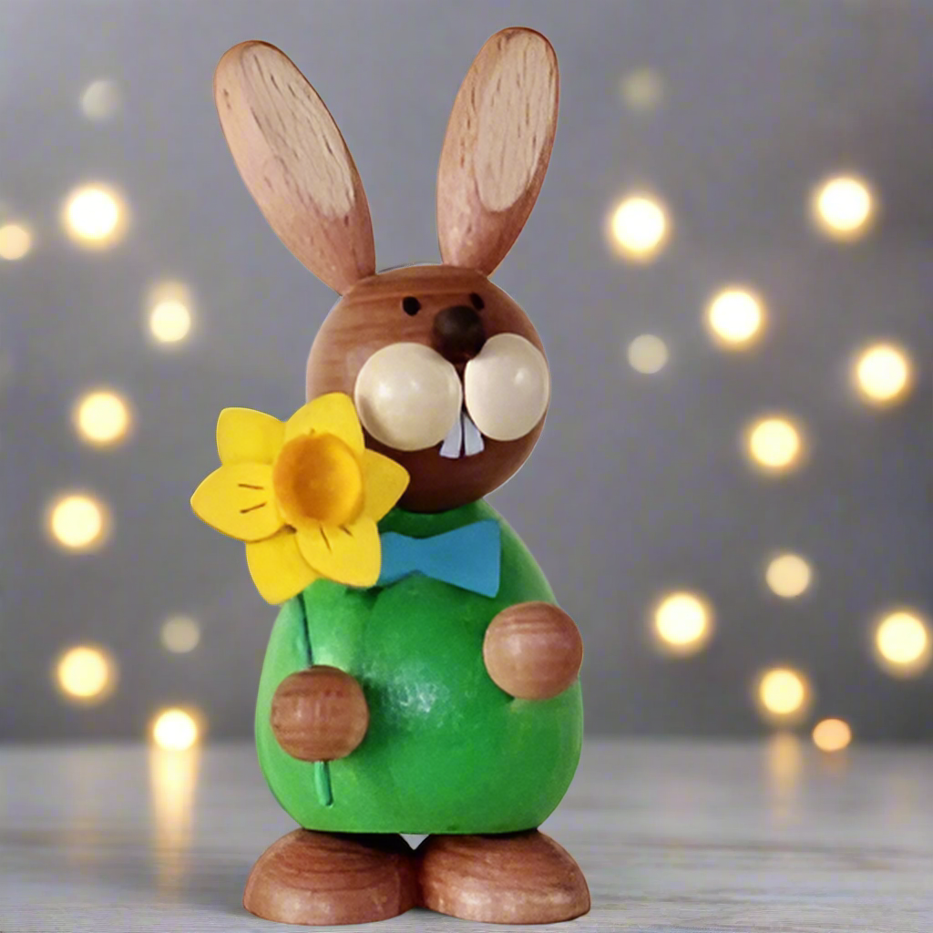 Osterhase Collectible - Bunny Boy with Daffodil